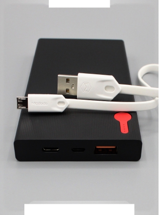 Mcdodo   10000ma 1-USB   type-c QC 3.0 Black